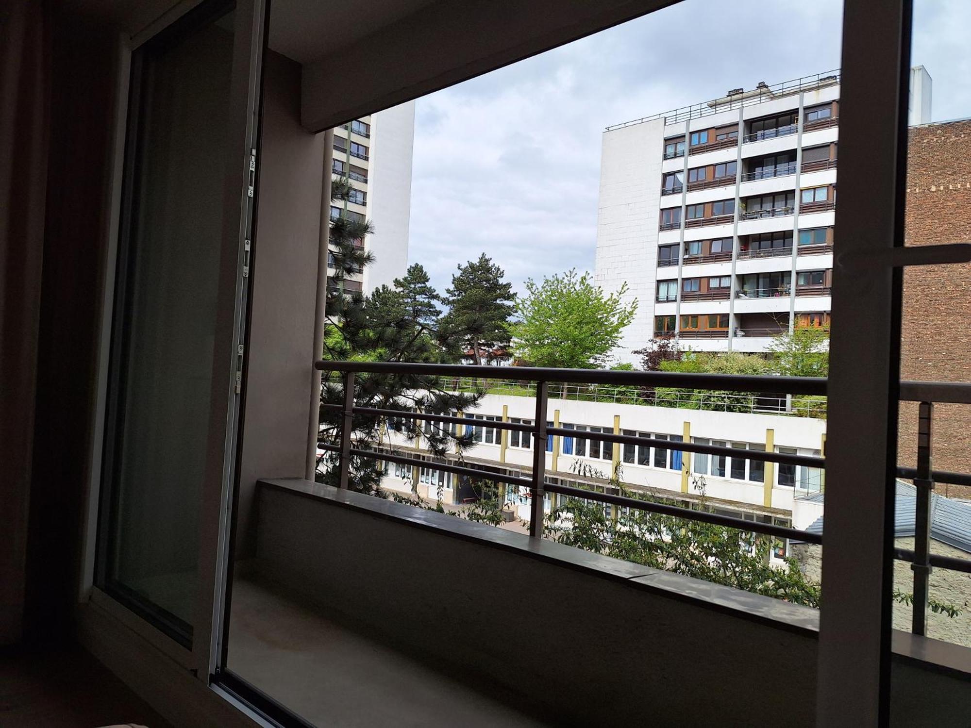 Chic Parisian Studio Retreat Bright Spacious And Secure Parking Extérieur photo
