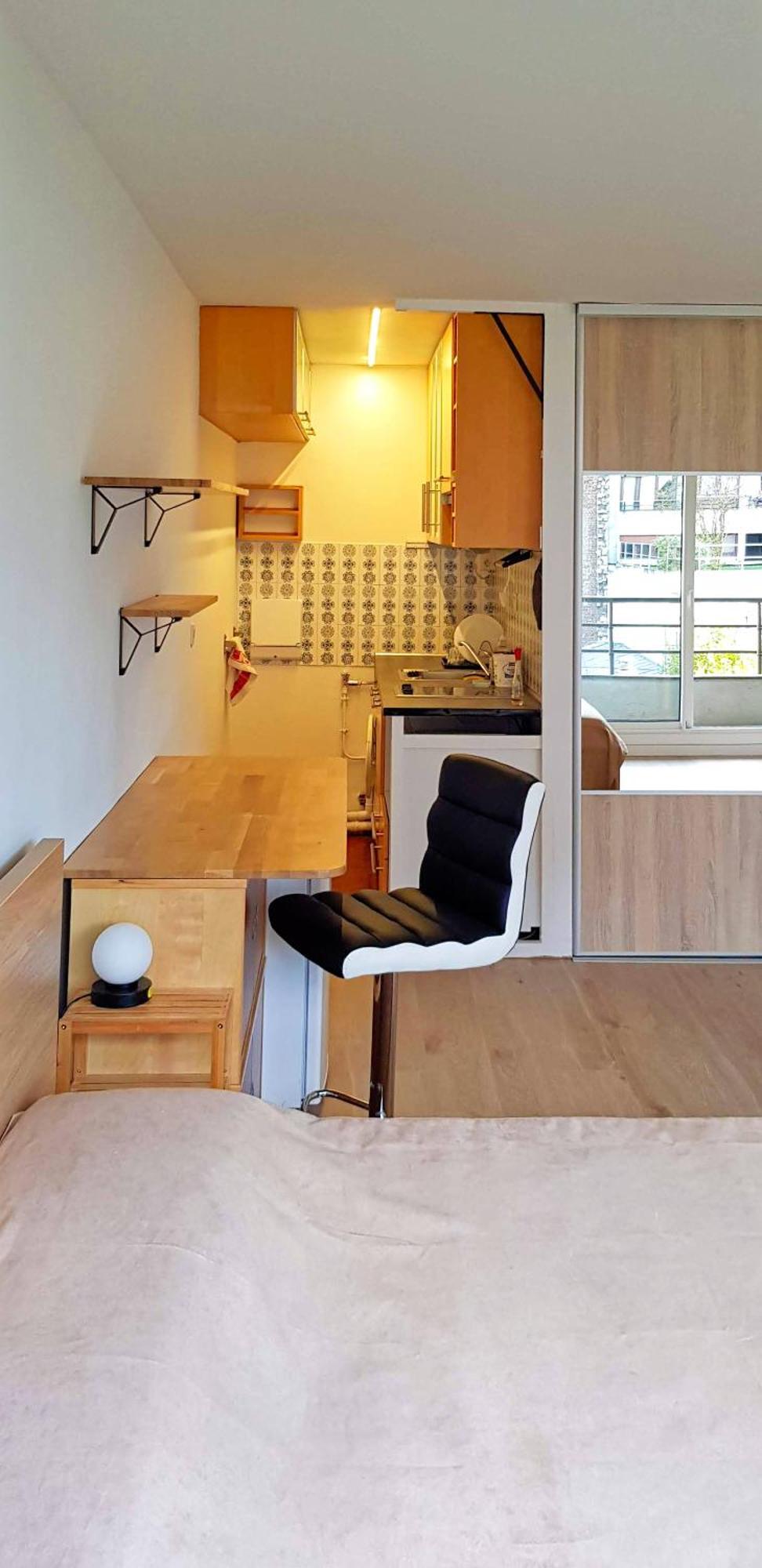 Chic Parisian Studio Retreat Bright Spacious And Secure Parking Extérieur photo